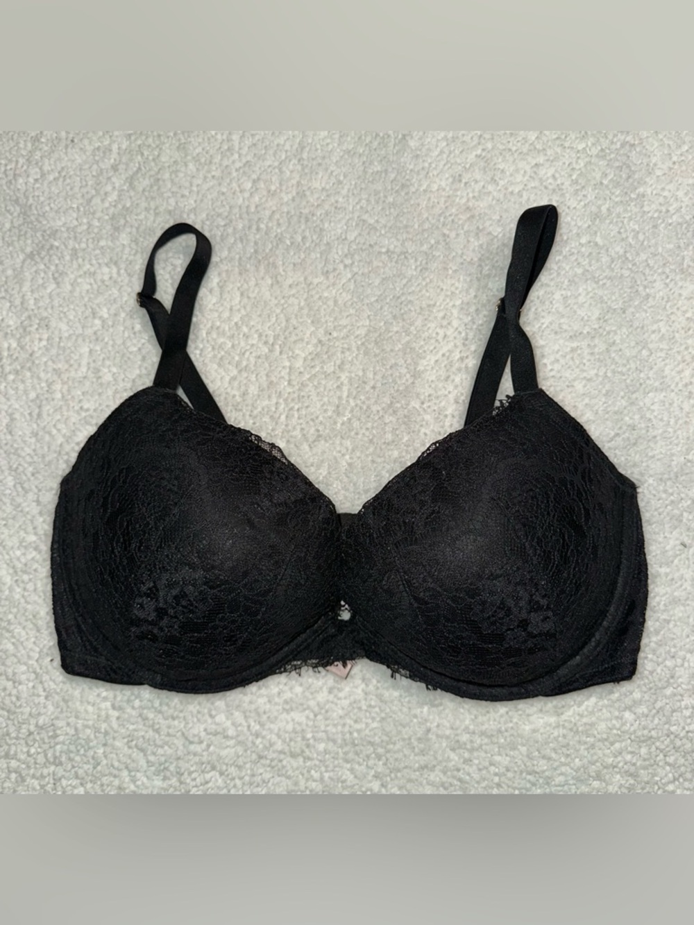 36DD Victoria's Secret Black Lace T-Shirt Bra Like New